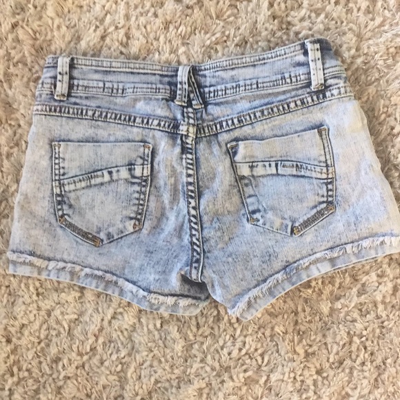 Love Culture Jean shorts - Picture 5 of 5
